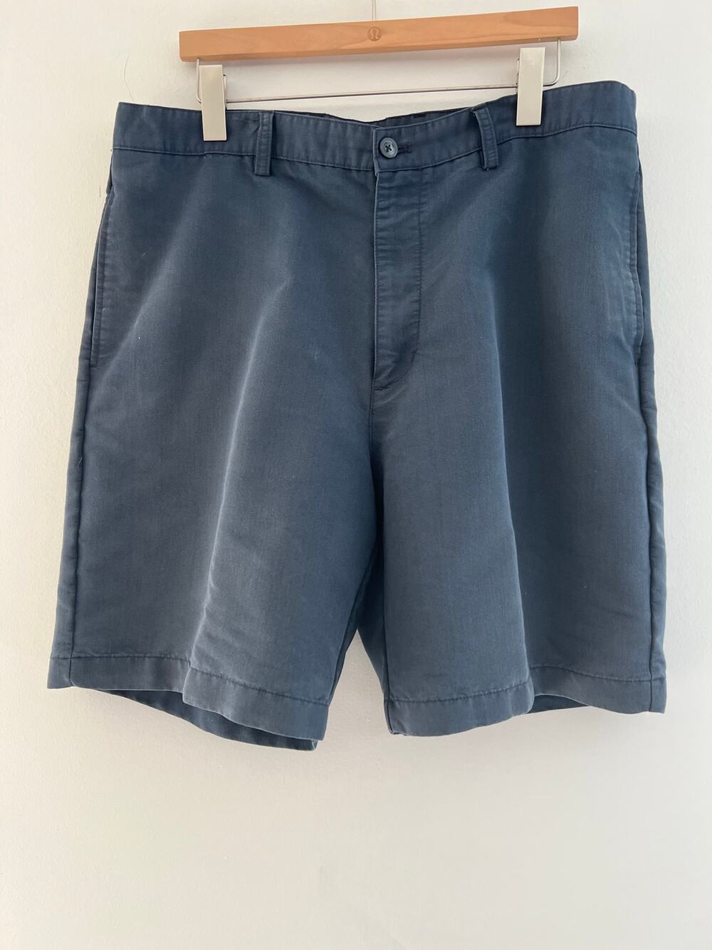 CHAPS Golf Shorts Navy Blue Chinos Size 38 SG